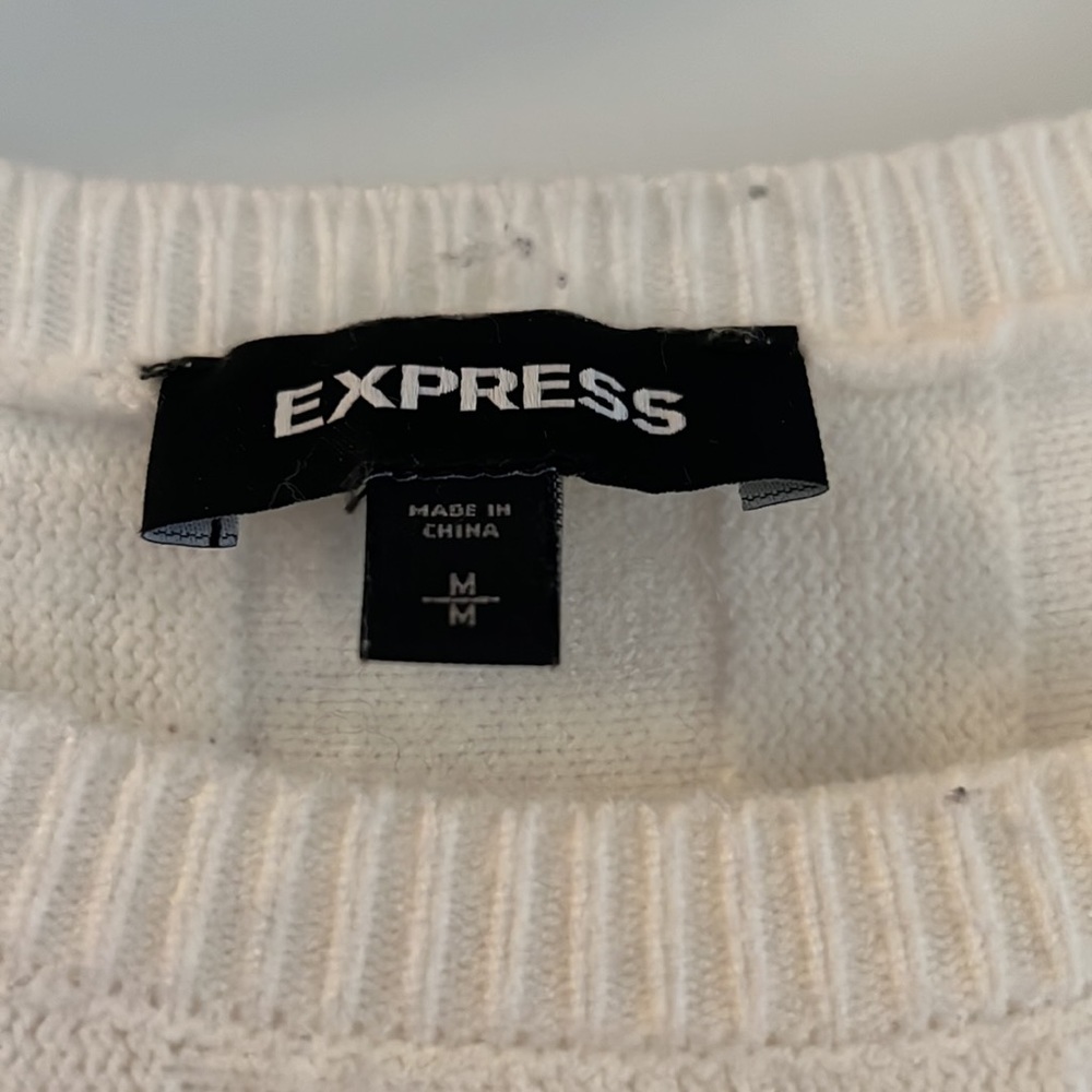 Express Sweater - Picture 2 of 3
